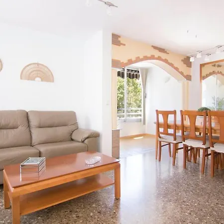 Apartamento A 300m Playa Arenal - *